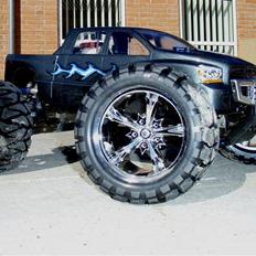 Off-Roader 8,2cc MTA4. SOLGT!