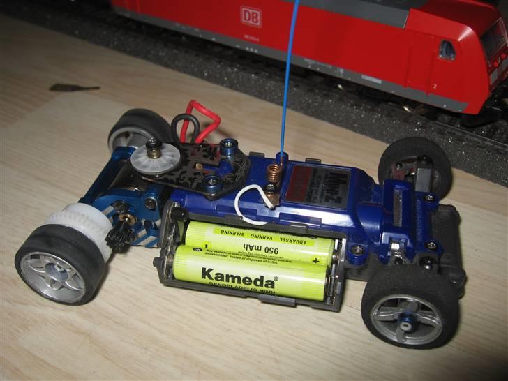 Bil mini-z mr-02  billede 1