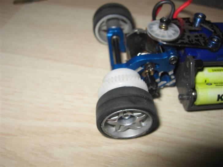 Bil mini-z mr-02  billede 4