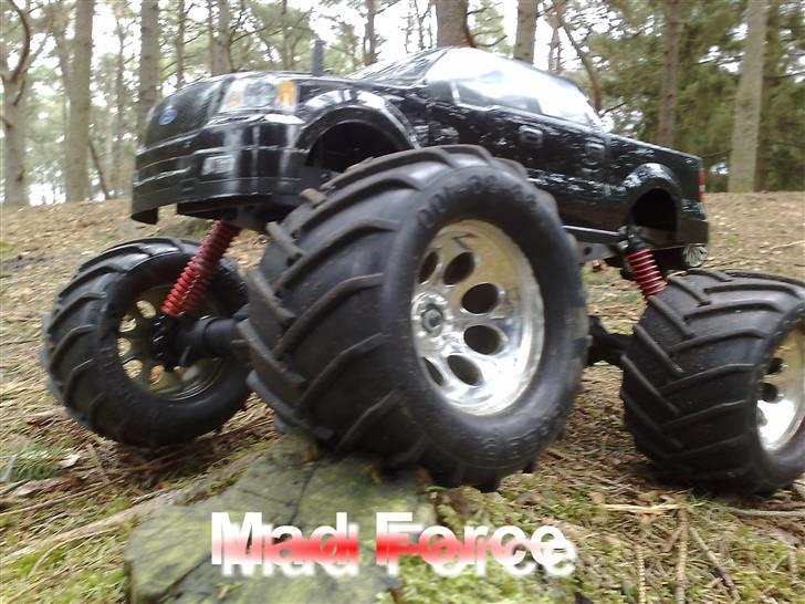 Bil Mad Force SOLGT billede 1