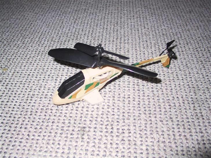 Helikopter hughes 300 billede 2