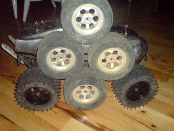 Truck HPI Savage 25 LE billede 2