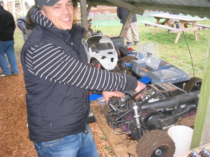 Buggy FG marder SOLGT - uha godt man ikke har HPI baja...... billede 14