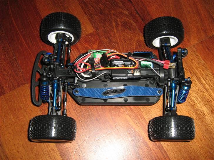 Truck Team Associated RC18T FT billede 8