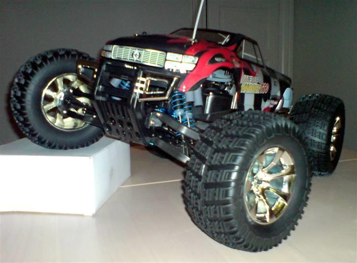 Off-Roader 8,2cc MTA4. SOLGT! - Her er bilen helt ny... billede 3