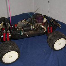 Off-Roader thunder tiger mta4