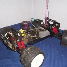 Off-Roader thunder tiger mta4