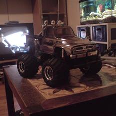 Truck tamiya midnight pumpkin