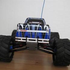 Off-Roader Traxxas E-maxx Ultimate