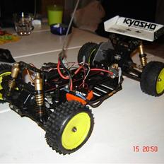 Buggy KYOSHO Solgt