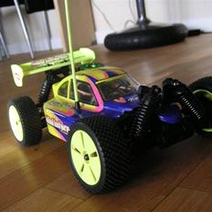 Buggy Kyosho Inferno 777(Solgt)