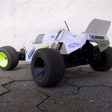 Off-Roader Team Associated T3 Team