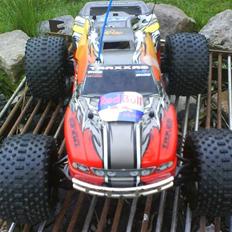 Bil Traxxas S-Maxx solgt