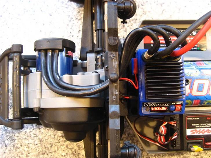 Off-Roader Rustler VXL SOLGT billede 6