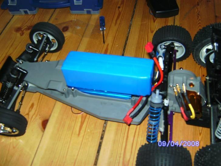 Buggy Lund's HV Bandit Xl5 - der lige plads til et 6 cells :) billede 16
