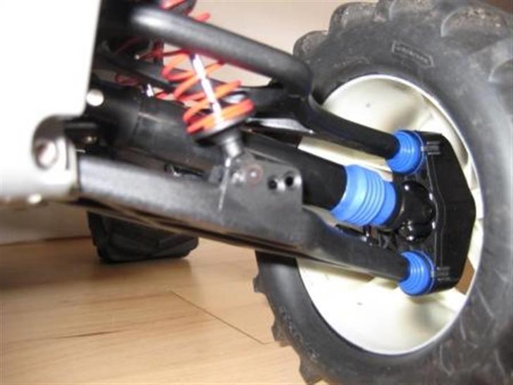 Off-Roader Traxxas E-maxx Ultimate billede 6
