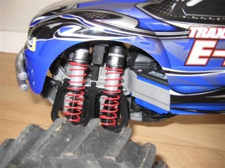 Off-Roader Traxxas E-maxx Ultimate billede 8