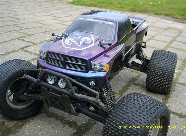 Truck HPI Savage X 4,6 - SOLGT - Savagen med det nye karos (HPI Dodge Ram) billede 18