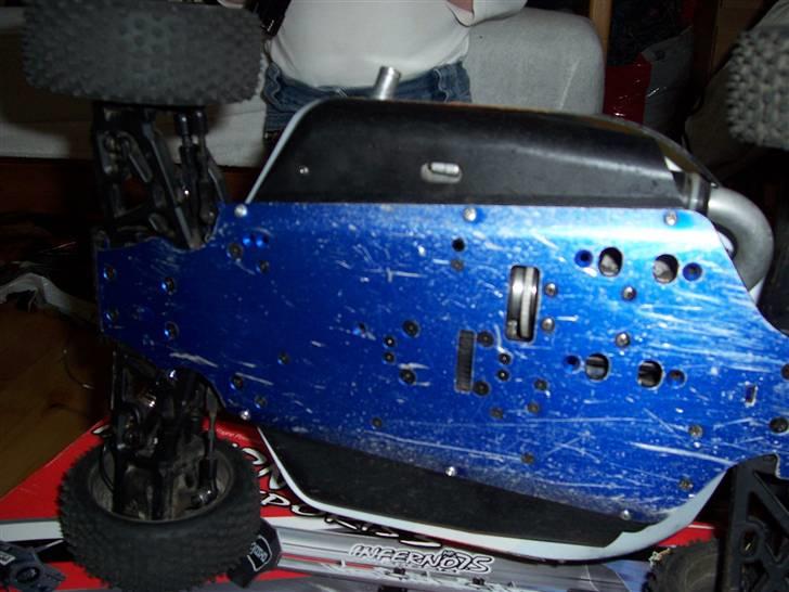 Buggy Inferno MP7.5 (SOLGT) billede 20