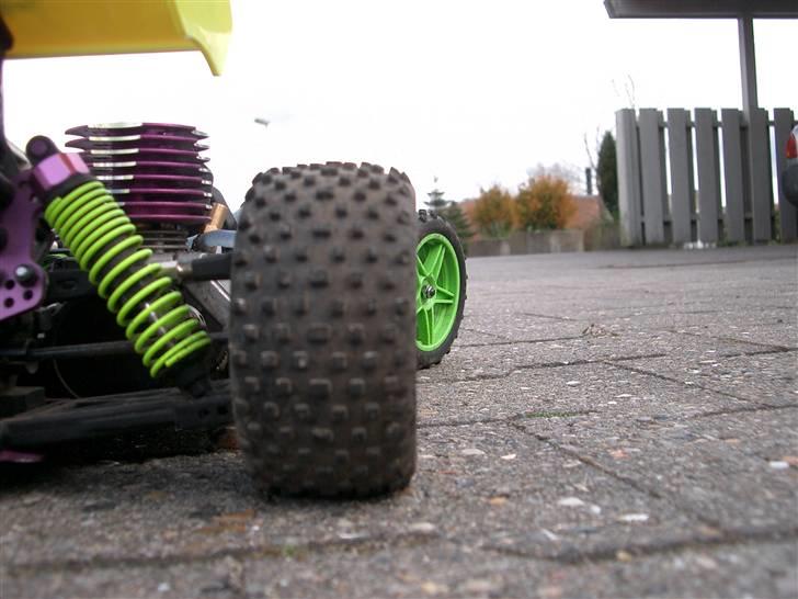 Buggy Atomic Warhead billede 5