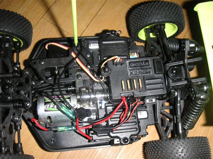Buggy Kyosho Inferno 777(Solgt) billede 4