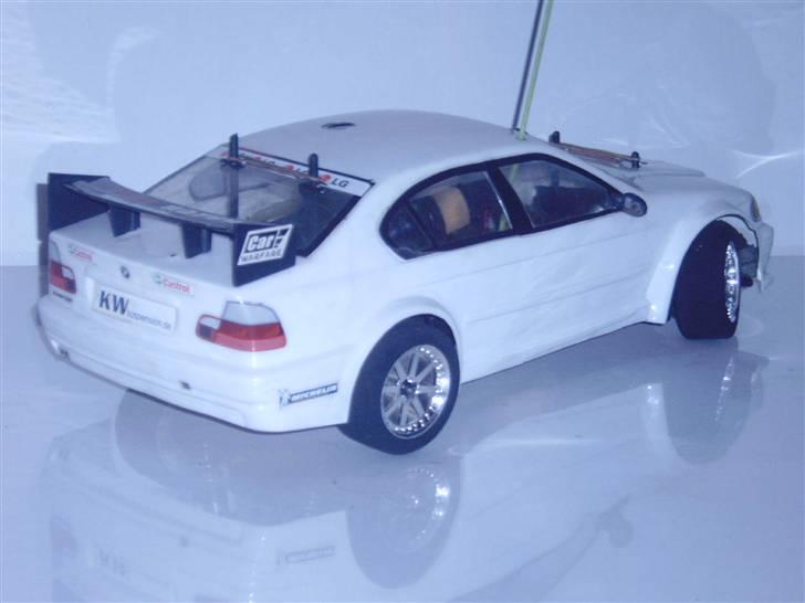 Bil CEN TR4 X 2 SOLGT - syntes selv at den sort hvide kontrast ser supre ud billede 8