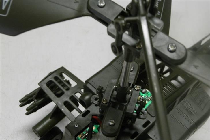 Helikopter Emeni 9088 ***død*** billede 6