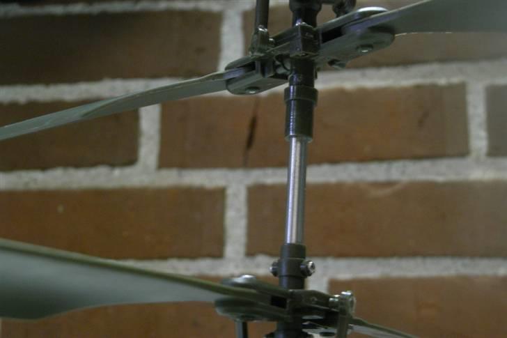 Helikopter Emeni 9088 ***død*** billede 7