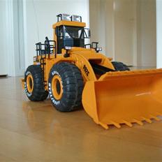 Lastbiler Catepillar 992C Gummiged