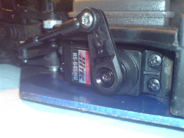 Buggy Kyosho buggy DBX G3 - hitech HS-645MG ULTRA TORQUE med metal gear kan trække 7.7 kg  billede 16