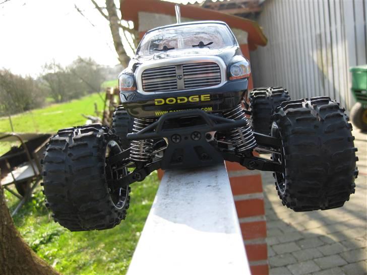 Off-Roader Team Losi Mini Dodge  billede 3