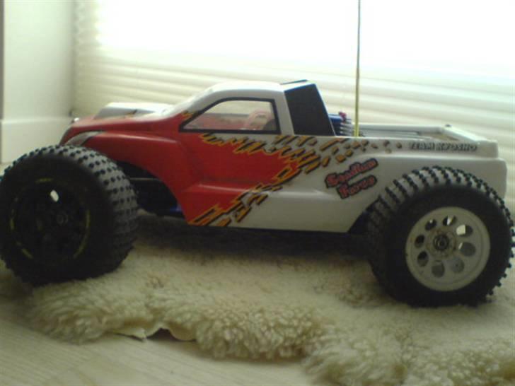 Off-Roader Kyosho Inferno  billede 10
