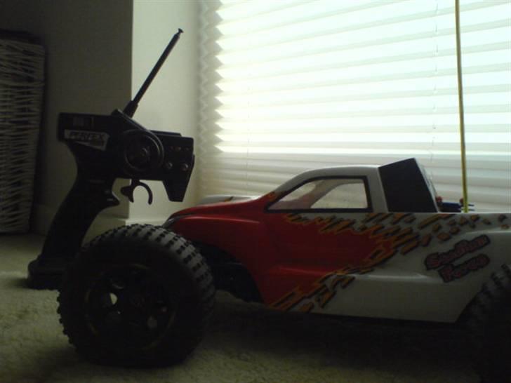 Off-Roader Kyosho Inferno  billede 12