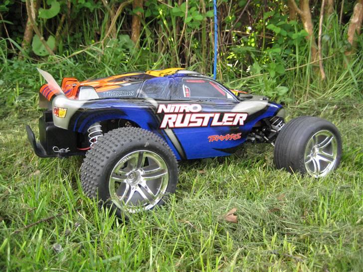 Off-Roader Traxxas Nitro Rustler billede 2