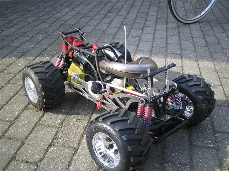 Bil FG MONSTER  (SOLGT) 2008 billede 1