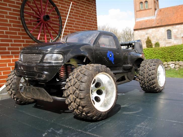 Off-Roader FG Stadium Truck - Før den blev adskildt billede 2