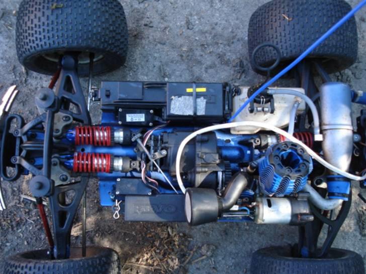 Truck Traxxas Revo 3,3 billede 7