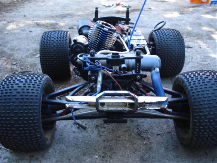 Truck Traxxas Revo 3,3 billede 9