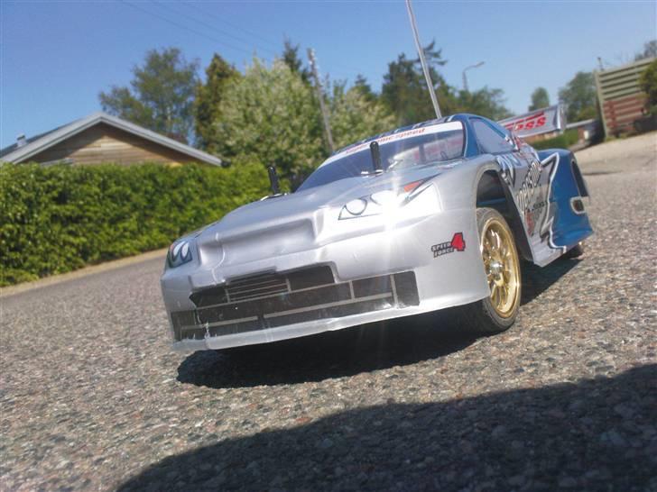 Bil hbx Skyline billede 3