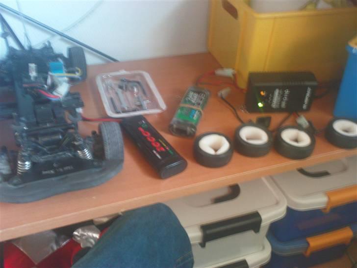 Bil hbx Skyline billede 10