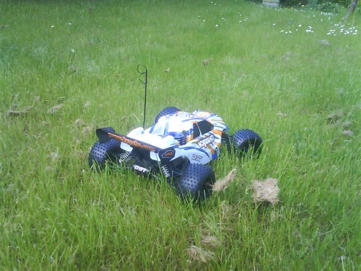 Off-Roader Kyosho DST stadiumtruck - den lille finde numse:P billede 5