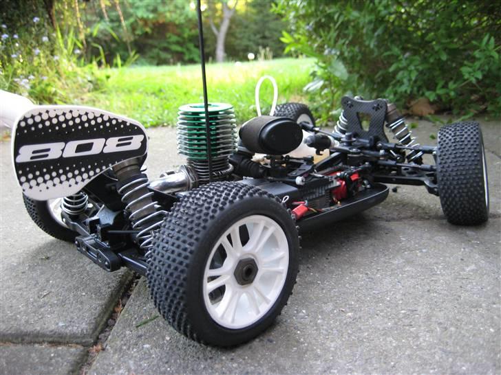 Buggy Xray XB808 billede 1
