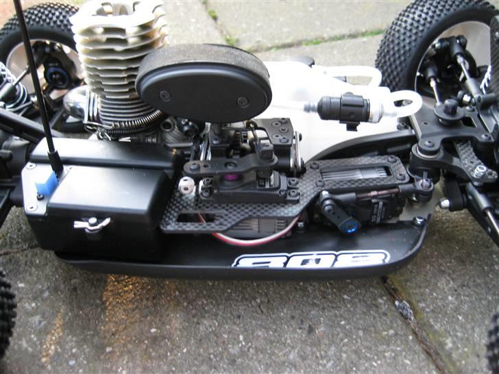 Buggy Xray XB808 billede 10