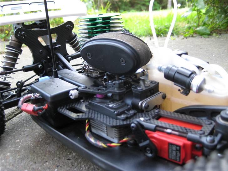 Buggy Xray XB808 billede 12