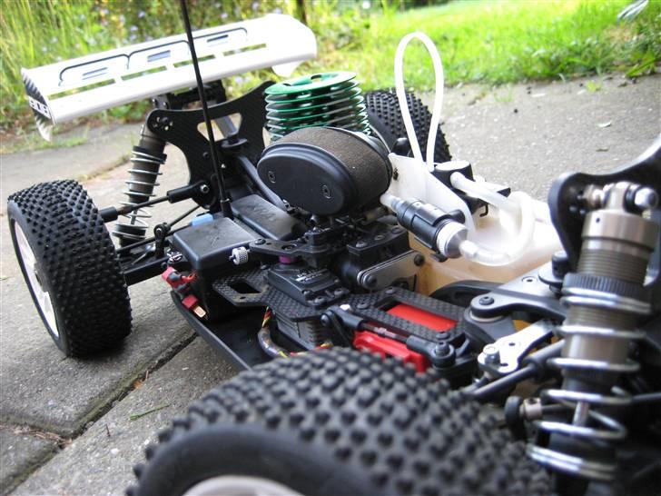 Buggy Xray XB808 billede 18