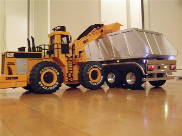 Lastbiler Catepillar 992C Gummiged billede 11