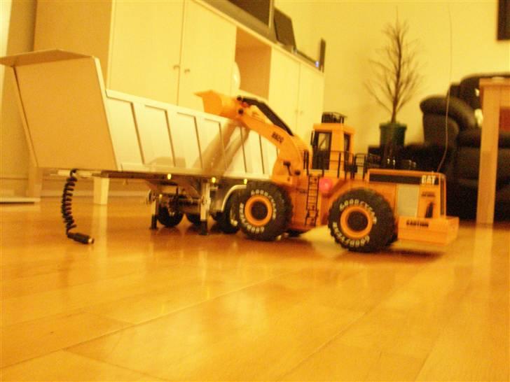 Lastbiler Catepillar 992C Gummiged billede 12