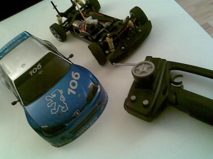 Bil Peugeot 106 HBX *SOLGT* billede 10