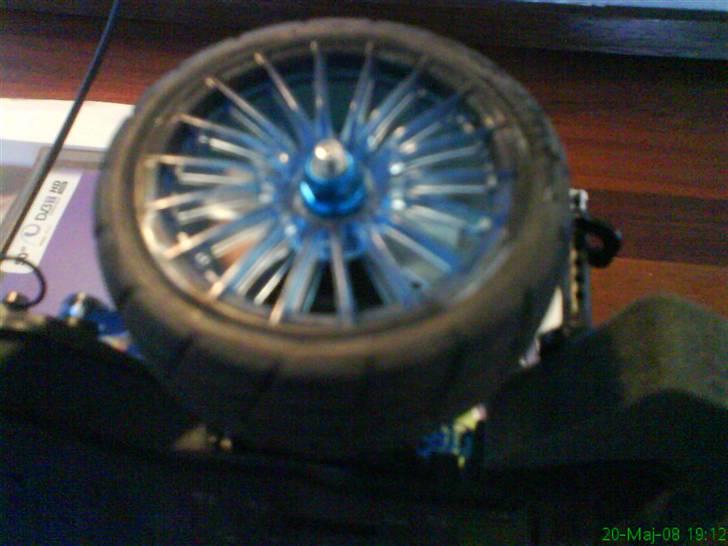 Bil Tamiya TA-05 Lexus SC430 billede 11