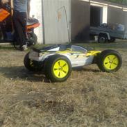 Bil Kyosho Inferno ST Sport